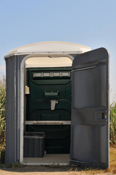 Best Portable restroom trailer rental  in El Paso, TX